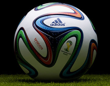 在赛季前的 在赛季前的