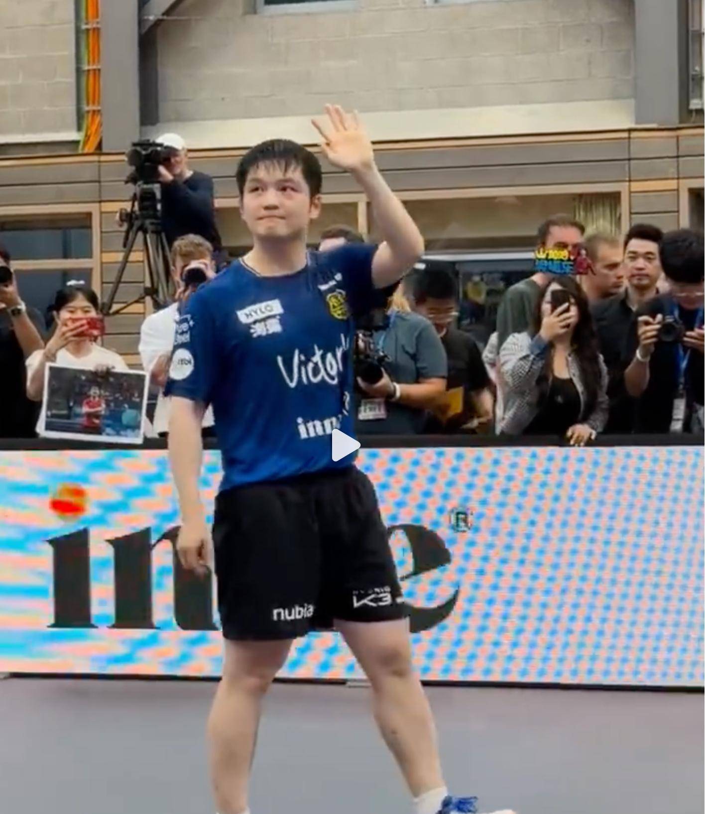 背景与交易 背景与交易